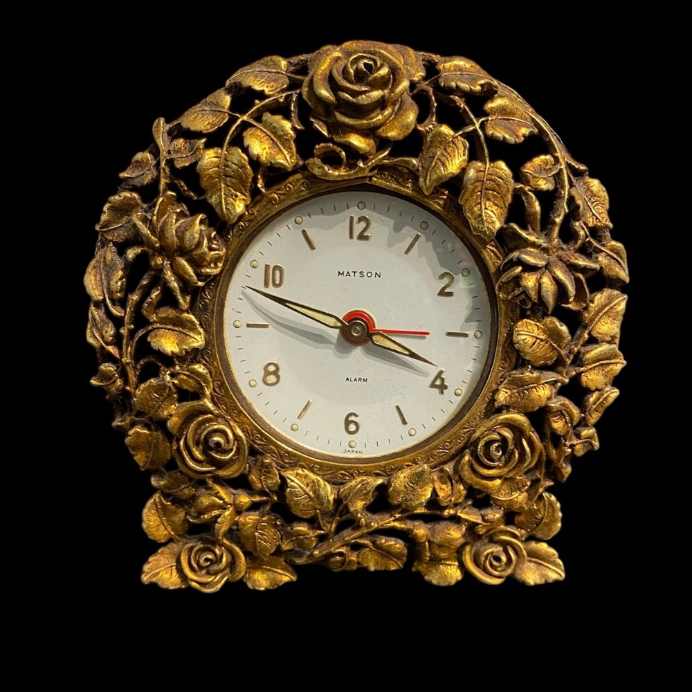 Vintage Matson Ormolu Wind-Up Vanity Alarm Clock Metal Rose Floral Pattern